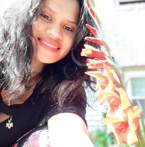 Meet your Posher, Luisa